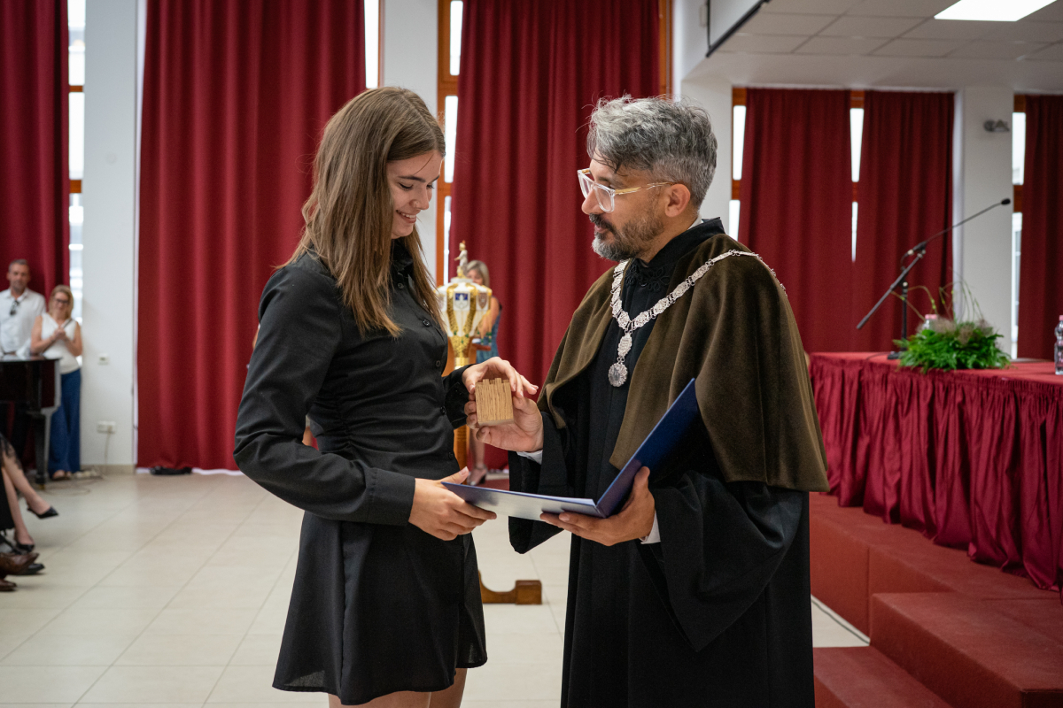 diplomaoszto_Rozman.jpg diplomaoszto_Rozman.jpg